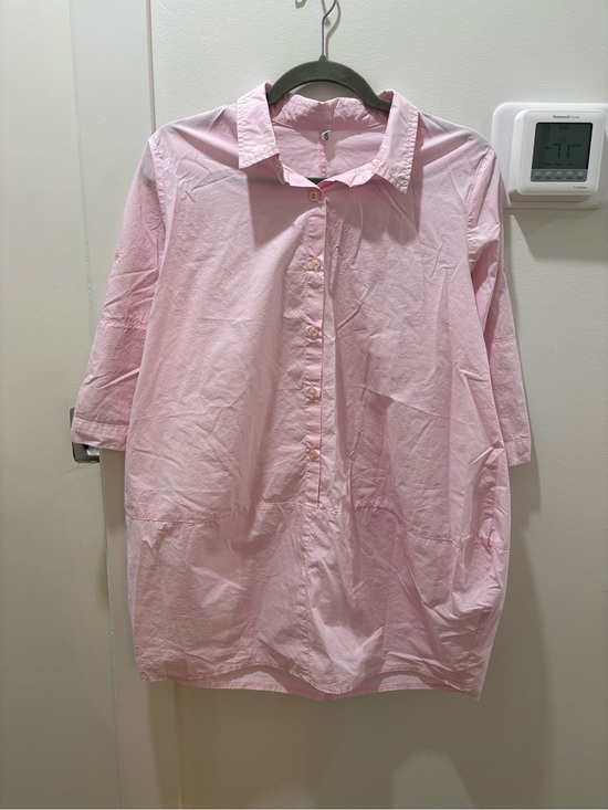 Tops - SALE 🌟 Light Pink Button-Up Bubble Tunic Shirt
